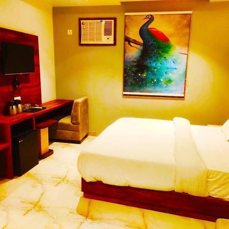 Hotel The Nilsa New Delhi Luaran gambar
